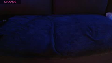 Bobby English online show from November 28, 9:22 am