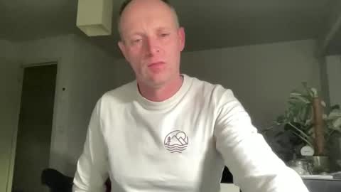 ask me online show from November 20, 8:07 pm