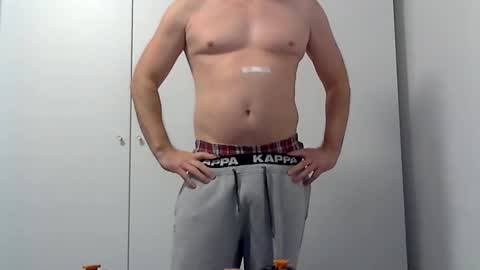 boopye online show from December 18, 7:26 am