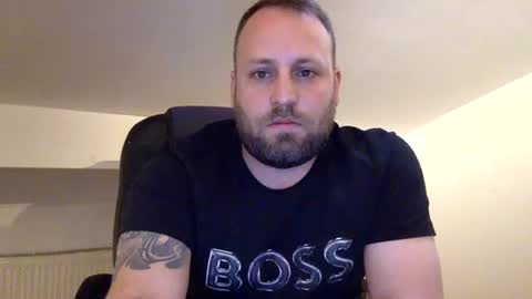 hugo online show from May 21, 11:15 am