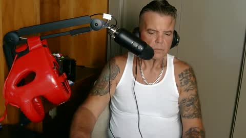 Snapshot of boss1420 chatting on September 29, 6:04 pm BOSS online show from September 29, 6:04 pm