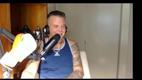 Snapshot of boss1420 chatting on October 16, 6:49 pm BOSS online show from October 16, 6:49 pm