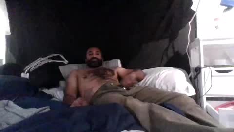 bottomfeeder716 online show from October 10, 7:24 am