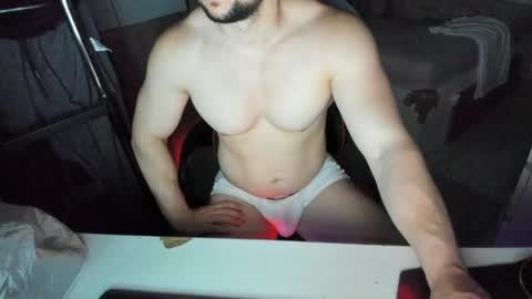 boy_boy22 online show from May 25, 9:43 pm