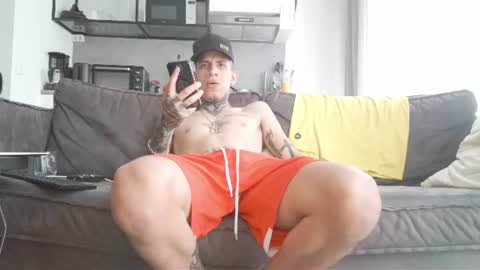 boy_master5 online show from July 3, 6:30 am