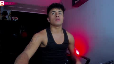 boy_nauthy online show from February 11, 5:05 am