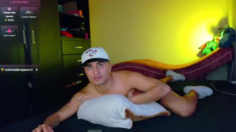 boy_nauthy online show from July 23, 7:05 am