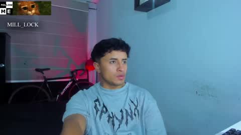 Snapshot of boylatin_777 chatting on December 16, 2:57 am miguel  online show from December 16, 2:57 am