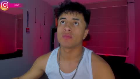 Snapshot of boylatin_777 chatting on January 27, 2:20 am miguel  online show from January 27, 2:20 am