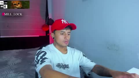 Snapshot of boylatin_777 chatting on December 19, 2:12 am miguel  online show from December 19, 2:12 am