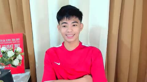 HI IM JAMES DONT FORGET GIVE ME THUMBS UP AND JOIN TO MY FANCLUB online show from November 28, 10:33 pm