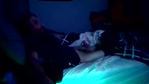 GuitarBrad1989 online show from April 7, 7:19 am