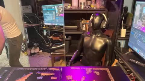 Brad Ballsy online show from April 6, 6:09 pm