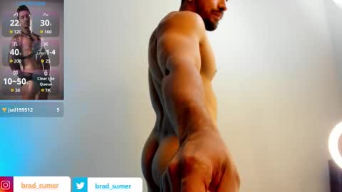 Snapshot of brad_summer chatting on October 23, 6:22 pm brad summer online show from October 23, 6:22 pm