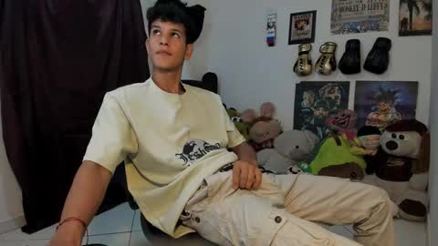 Brandon Stone online show from March 10, 11:33 pm