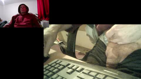 Snapshot of bremer64 chatting on January 12, 8:04 am bremer64 online show from January 12, 8:04 am