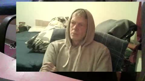 Snapshot of bremer64 chatting on November 2, 10:52 am bremer64 online show from November 2, 10:52 am