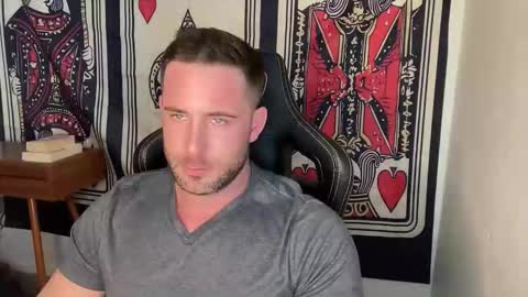 Brett Mycles online show from January 7, 11:32 pm