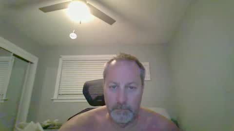 hey online show from March 18, 11:52 pm