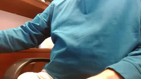 Snapshot of bri19741974 chatting on November 1, 9:41 pm WorkinandPlayin online show from November 1, 9:41 pm