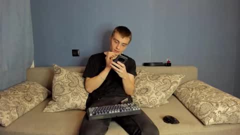 bristlebback online show from January 5, 5:27 pm