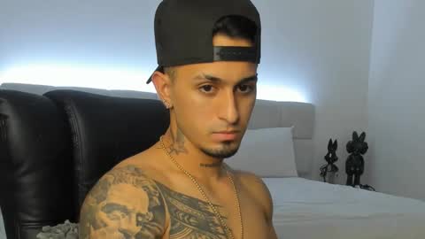 brody_dallas1 online show from February 21, 4:51 am