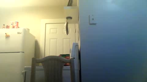 brodyb545755 online show from October 9, 11:31 pm