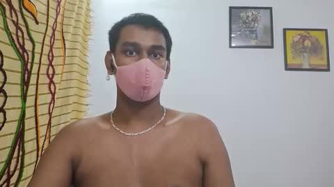 brownguy2505 online show from December 2, 8:45 pm