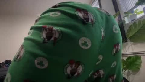 Brownskinshortyy online show from February 6, 4:15 pm