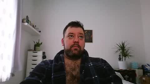 Bruce online show from April 11, 6:31 am