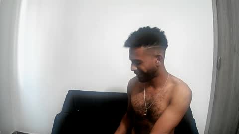 bruno_cortez11 online show from April 28, 5:39 pm