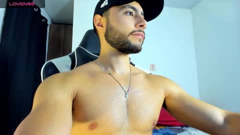 bryan_oficials online show from October 12, 3:55 am