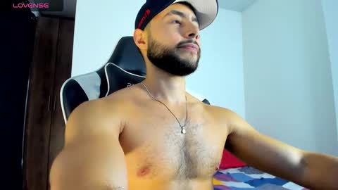 bryan_oficials online show from October 3, 2:49 am