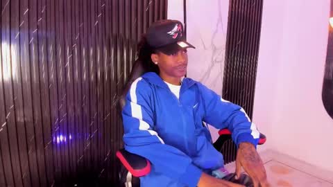 Bryxon  online show from February 20, 1:51 pm