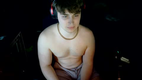BubblebuttBdn online show from July 4, 4:15 am