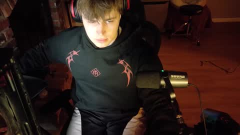 BubblebuttBdn online show from April 6, 3:25 am