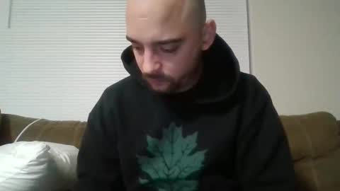 Bud42o online show from December 15, 12:18 am