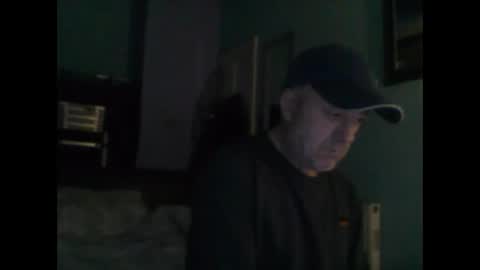 burnleyguy1977 online show from March 26, 5:00 am