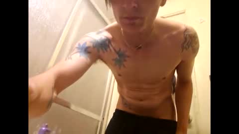 LostSingledad online show from January 1, 3:02 am