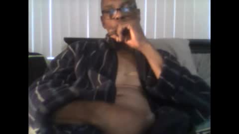 Busturgutzgd1 online show from February 23, 6:41 pm