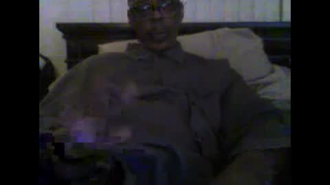 Busturgutzgd1 online show from February 4, 3:11 am