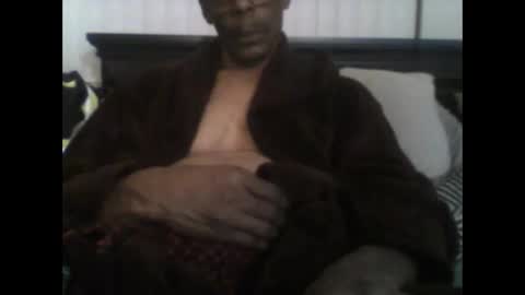 Busturgutzgd1 online show from December 28, 4:30 am