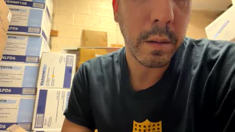 bxbomber2012 online show from November 21, 9:03 pm