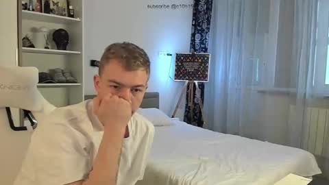 c10h15on online show from January 15, 12:31 pm