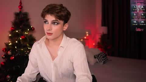 Call me Leo online show from December 18, 5:21 pm