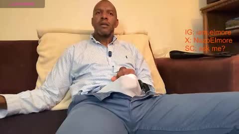 My name is Robert  Dont be shysay hi I love to chat. For requests or dirty talk please use tips  online show from February 11, 4:06 am