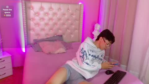 CALLUM online show from March 10, 8:45 pm