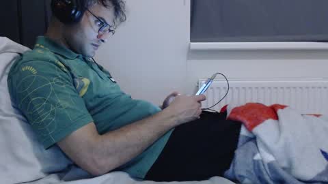 Calvinjohnlad online show from December 10, 11:21 pm