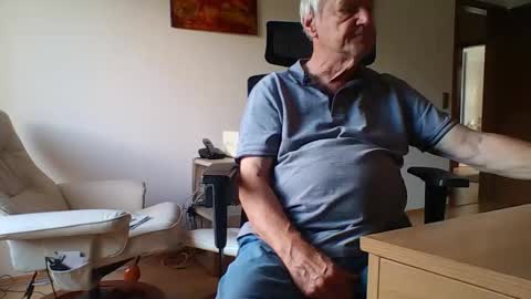 camcologne online show from September 12, 9:09 am