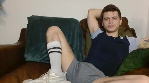 CamDoAttitude online show from December 13, 12:39 pm